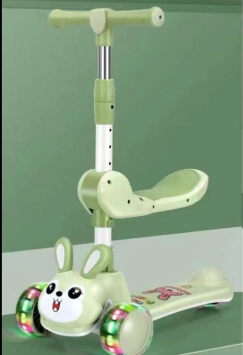 Trotinette enfant trois roues